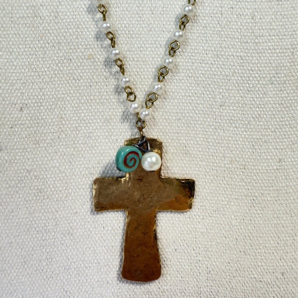 Hammered Metal Cross Necklace Faux‎ Pearl Chain Charms Long Length Gold Tone